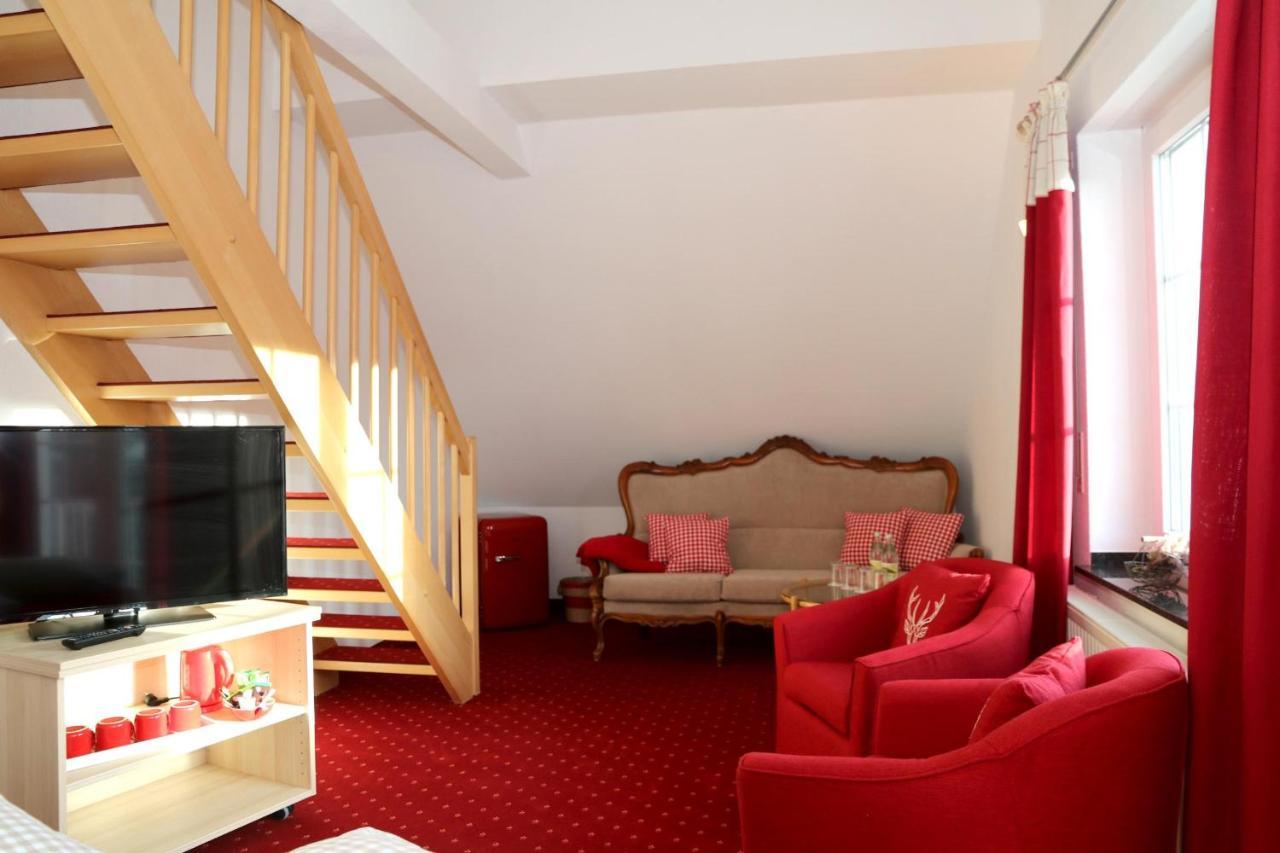 Hotel Garni Dorfkammer Олсберг Екстериор снимка