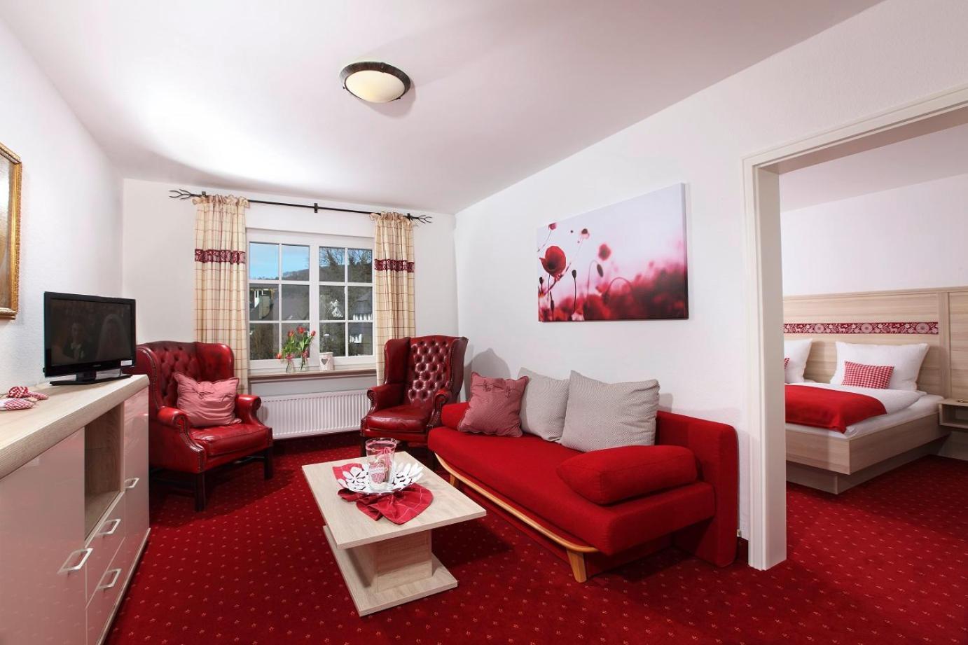 Hotel Garni Dorfkammer Олсберг Екстериор снимка