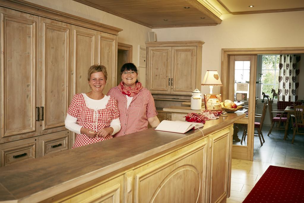 Hotel Garni Dorfkammer Олсберг Екстериор снимка